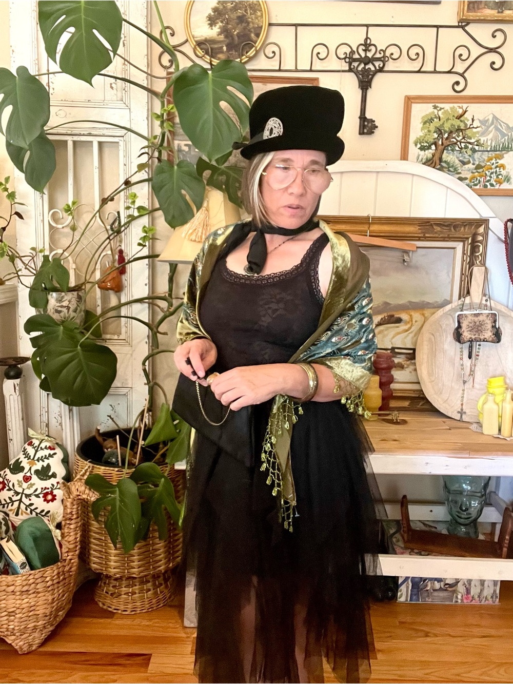 Vintage Kirks Folly Velvet "Empress Peacock" Triangular Shawl Silk Velvet - Picture 5 of 6